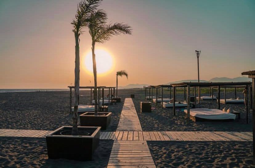 Apartmens Xhenis Lux Ulcinj Bagian luar foto