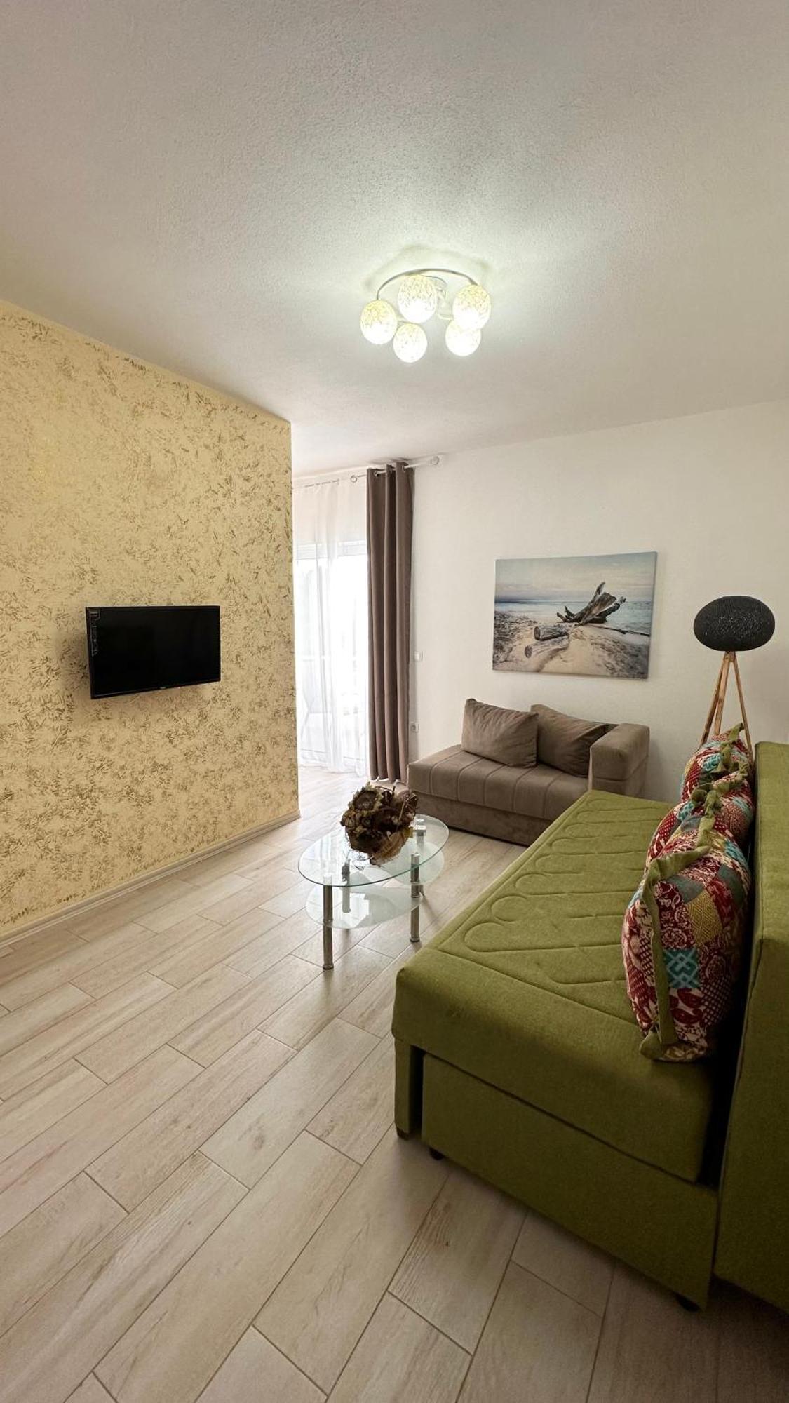 Apartmens Xhenis Lux Ulcinj Bagian luar foto